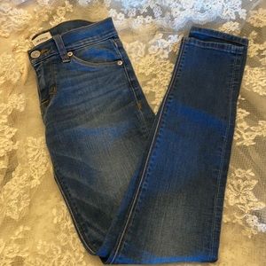Hudson Super Skinny Jeans